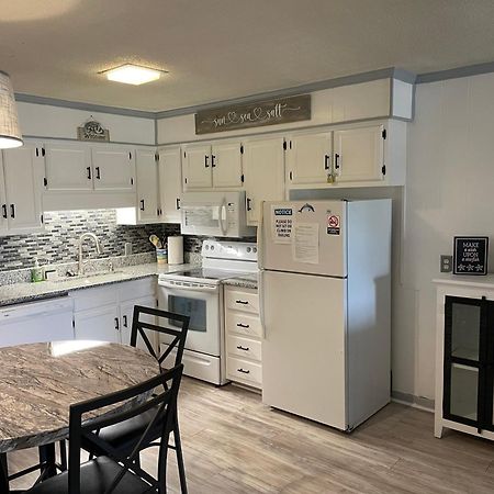 Perfect Location At The Beach! 1St Floor Unit ! Myrtle Beach Buitenkant foto