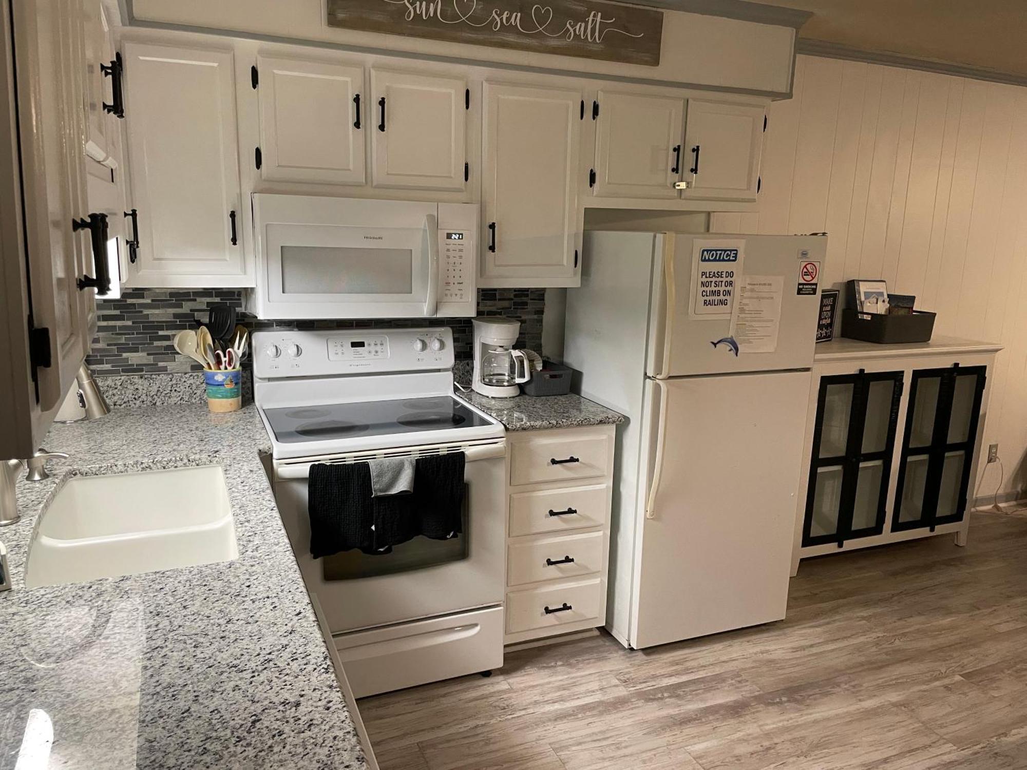 Perfect Location At The Beach! 1St Floor Unit ! Myrtle Beach Buitenkant foto